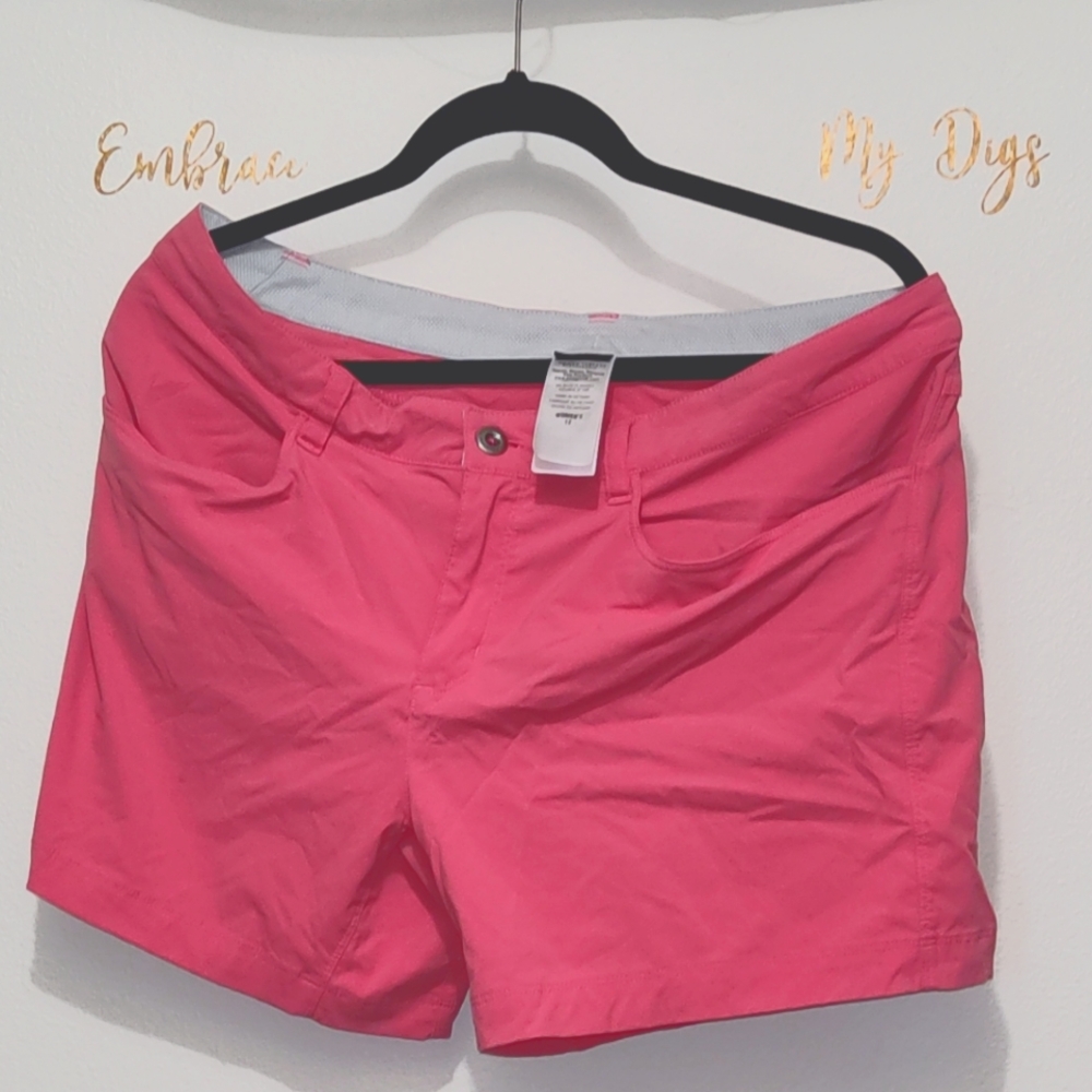 Patagonia Women's Coral Shorts in size 14